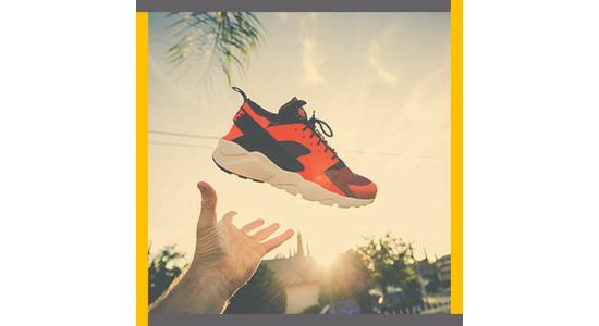 Szemétszigetből sneaker és sportfelszerelés